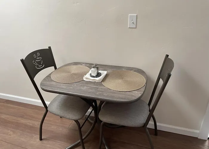 The On Overland Apartment Prescott
