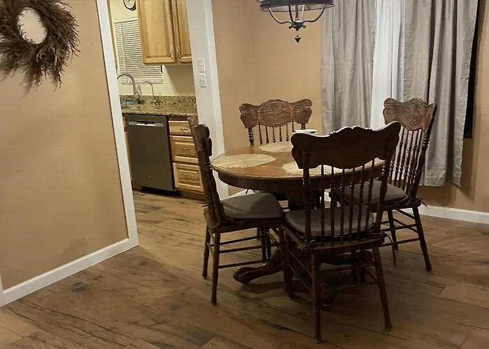 The On Overland Apartment Prescott